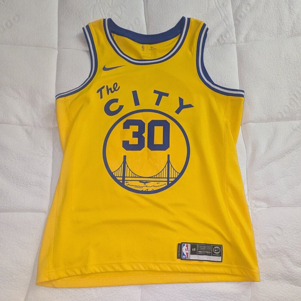 🏀 Nike Steph Curry Golden State Warriors Men The City Jersey Size L 48 EUC 💛✨